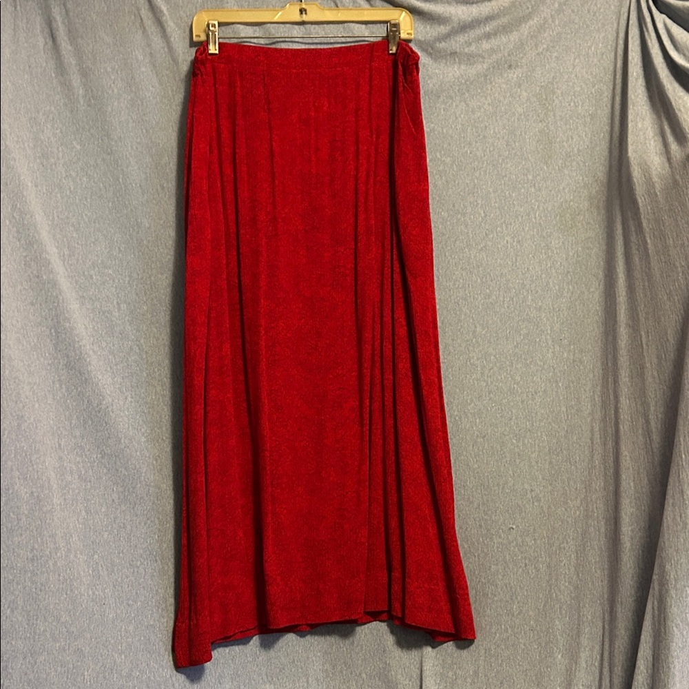 Coldwater Creek Red/black floral print Maxi Skirt size medium GUC